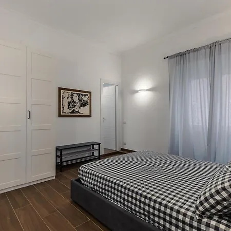 2-bedroom Gem Lejlighed