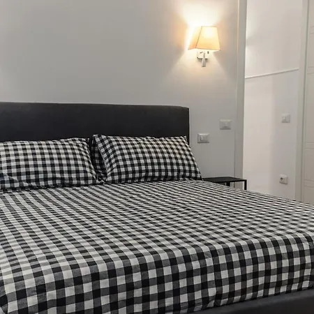 2-bedroom Gem Lejlighed Rom