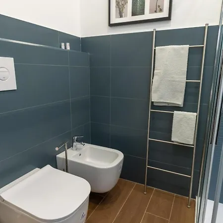 2-bedroom Gem * Rom